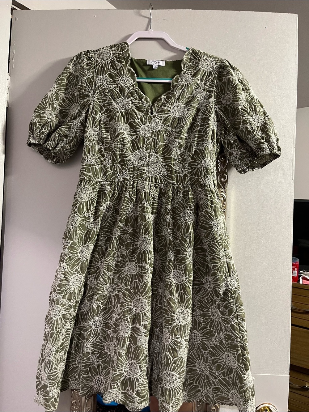 Polagram Olive Green Floral Lace Puff-Sleeve Dress